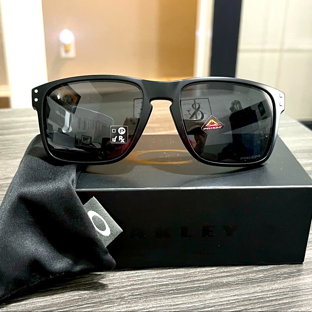 Oakley Holbrook XL